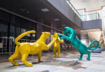不銹鋼城市豹子雕塑廠家 風(fēng)景區(qū)彩繪雕塑 抽象擺件