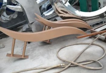 抽象魚形雕塑生產，幾何工藝，烤漆方式制作