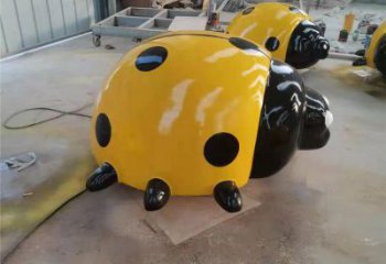 農村蟲子雕塑，鏤空海洋雕塑，抽象效果