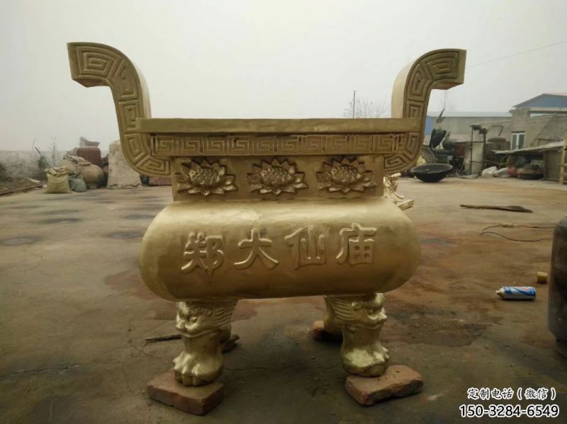 寺廟鎏金爐銅雕塑