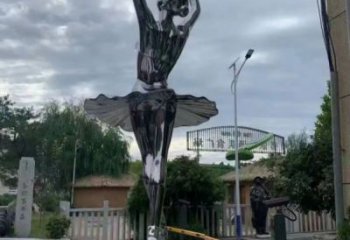 鏡面舞者雕塑專供，現代雕塑，景觀圓環舞者雕塑供應