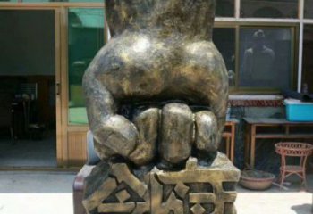 畢節(jié)握拳雕塑訂做，歐式風(fēng)格，玻璃鋼握拳雕塑廠家選定