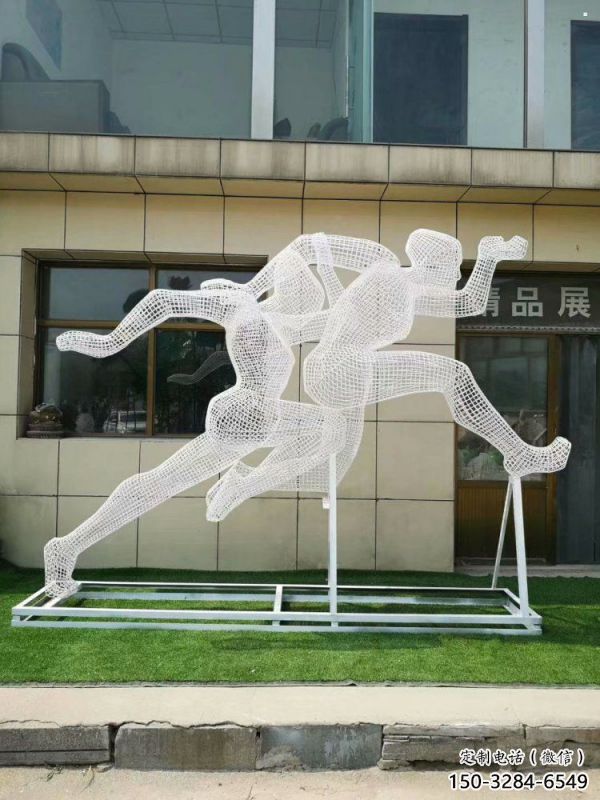 杏花嶺鏤空跨欄雕塑制造商，透雕雕塑，鐵藝體育人物雕塑供給