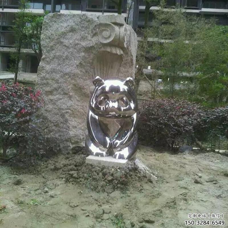 沙坪壩熊貓雕塑服務(wù)商，動物美陳雕塑，不銹鋼熊貓雕塑廠家